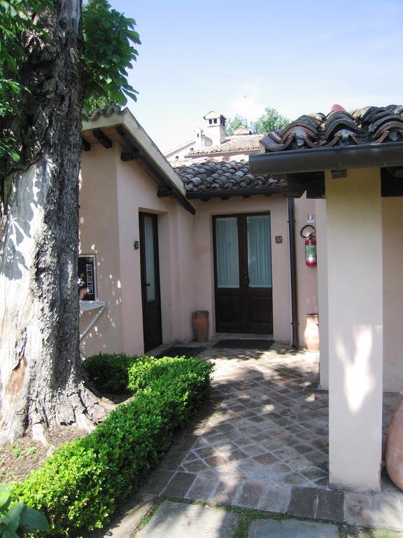 Casa Mancia Hotel Foligno Exterior photo
